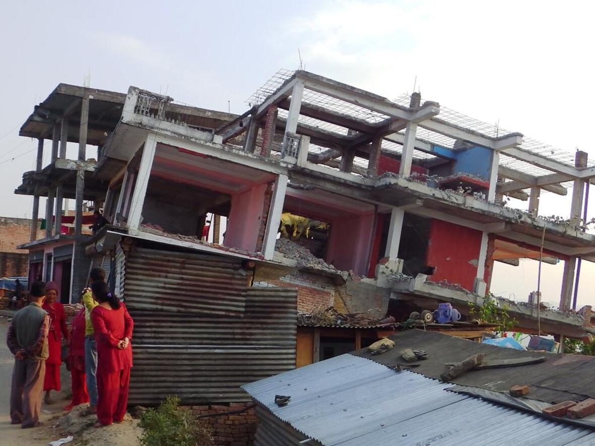 situation-in-the-district-sindhupalchok-epicentre-of-the-earthquake-april-2015-4