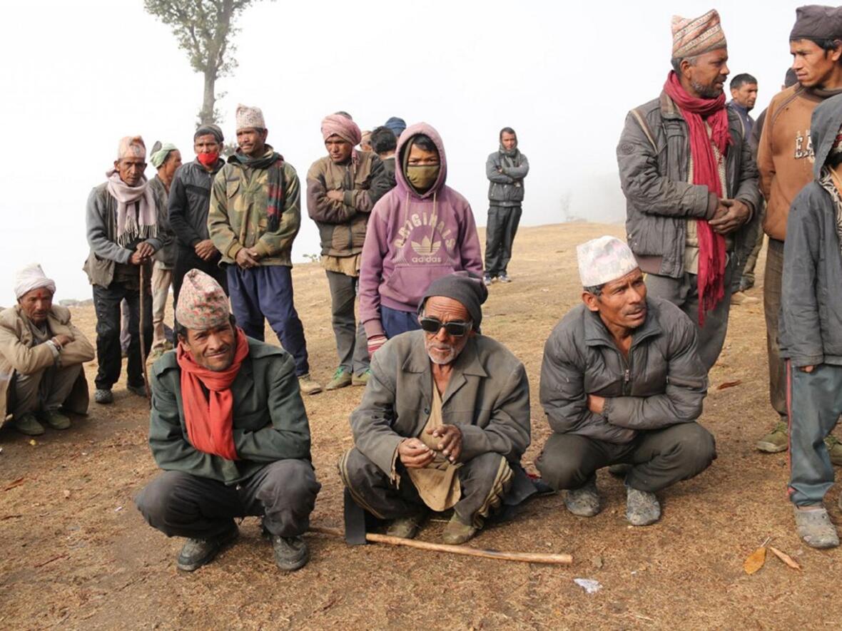 karnali-januar-2017-verteilung-warmer-winterkleidung-5